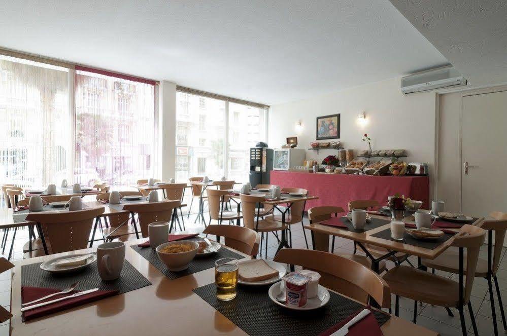 Appart hôtel Adagio Access Magnan 2*