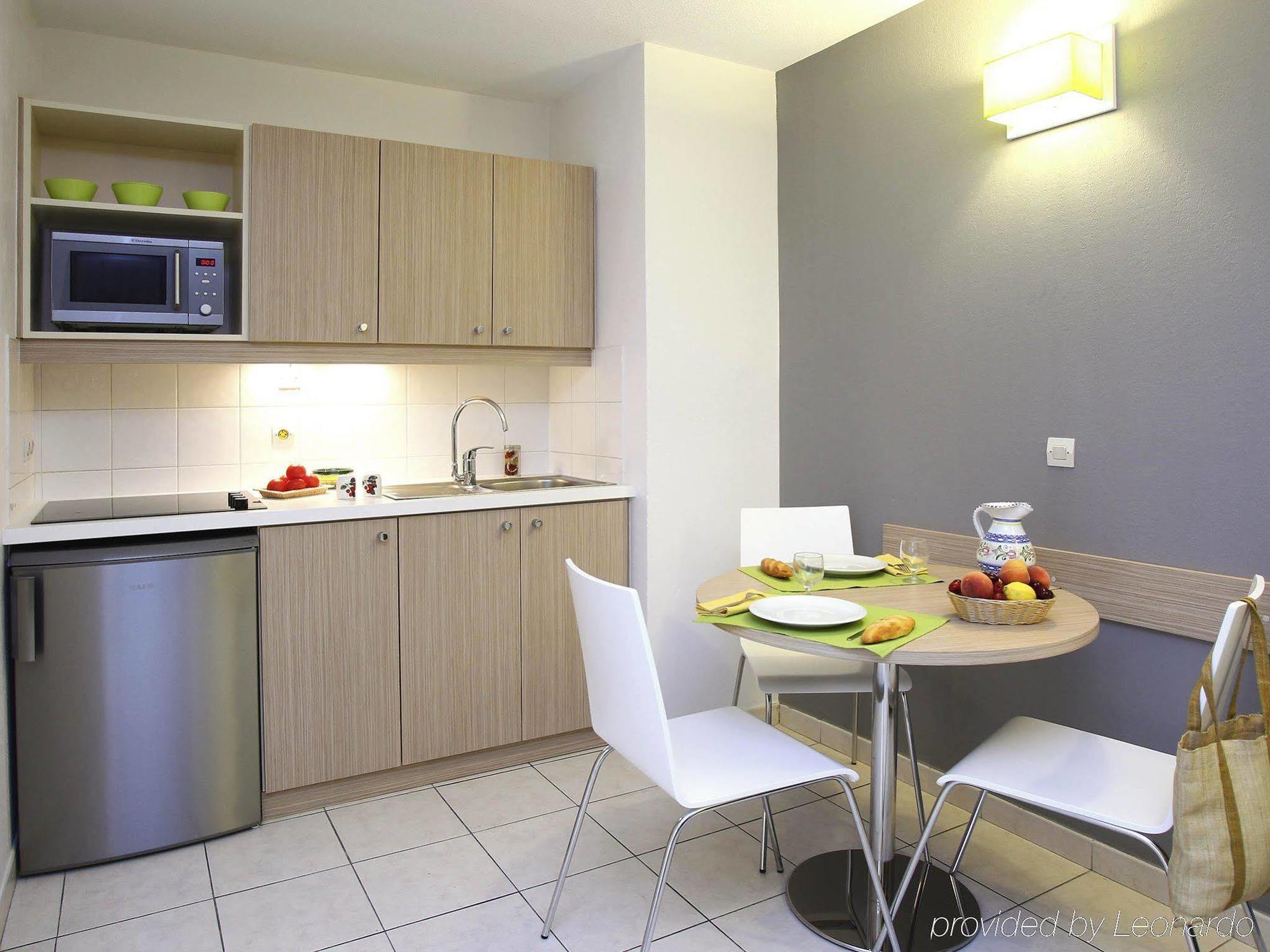 Adagio Access Magnan Aparthotel